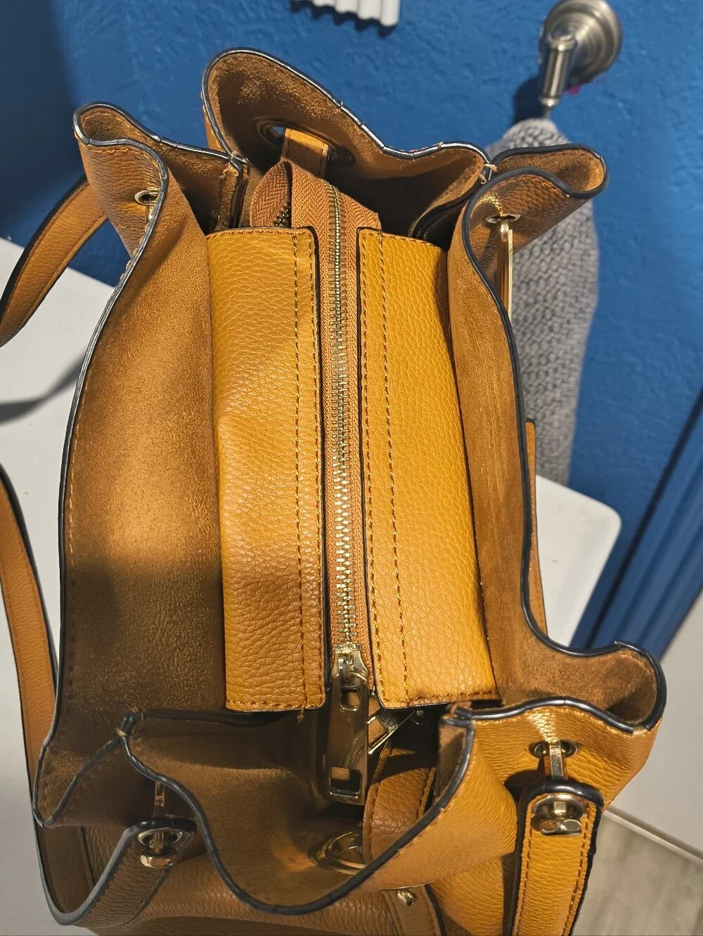 Sondra Roberts Squared Hobo Bag Camel Pebbled Tote with Insert & Dust Bag